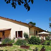 Farmhouse With a Magnificent Panorama, Swimming Pool, Near Cagli