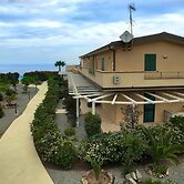 Belvilla by Oyo Chic Apartment in Parghelia Italy