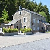 Cozy Holiday Home in Gedinne near Forest