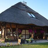 Holiday Home in Przew?oka With Forest