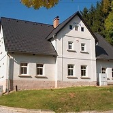 Modern Holiday Home in Vidochov With Swimming Pool