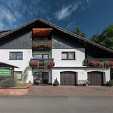 Idyllic Flat in Mossautal With Garden