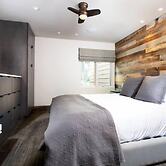 Luxury 3 Bedroom Downtown Aspen Vacation Rental With Amenities Includi