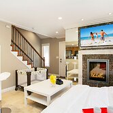 Costa Mesa/Newport - Fast WiFI - Work Stations - Free Parking - Self C