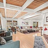 37 Mountain Laurel Drive 2br 2 Bedroom Home by Redawning