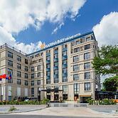 Marina Bay Con Dao Hotel