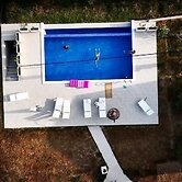 Uphill Glavanovic Villa