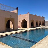 Riad Les Jardins De Merzouga