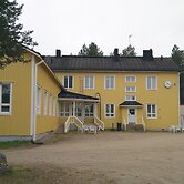 Kuukkeli Ivalo Airport Inn