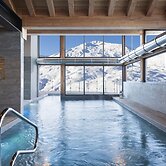Ours Blanc Hotel & Spa