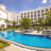 Silk Path Grand Hue Hotel