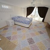 Villa with Majestic Views 1032