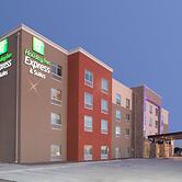 Holiday Inn Express And Suites Goodland I 70 by IHG