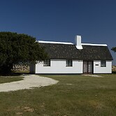 De Hoop Equipped Cottages