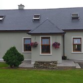 Murphy's Irish Farmhouse Near Ballybunion