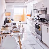 Cómodo y luminoso, Depto. Arena MTY y Fundidora by Mty. Living T504