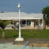 Kowie River Guest House