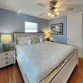 Plaza Cottage by Distinctive Beach Rentals
