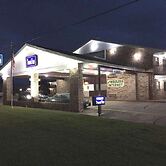 Travel Inn & Suites