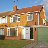 3 Bedroom House Near the City Center