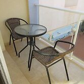 Apartment With Comunity's Pool, Ideally Located Between The Sea and Ci