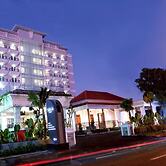 Solia Hotel Yosodipuro Solo