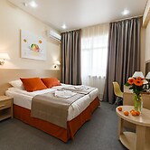 Mandarin Hotel