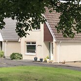 Limegrove, Comfortable Three Bedroom House