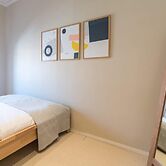 Homely 2 Bedroom Victorian Apartment in Hampstead