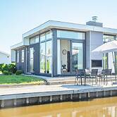 Drenthe Family Getaway w/ Garden