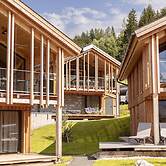 Luxury Chalet in Ennsling near Schladming with Private Spa