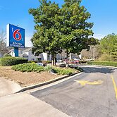 Motel 6 Duluth, GA- Atlanta- Gwinnett Place