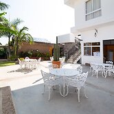 OYO Hotel Villas De San Miguel Media Luna
