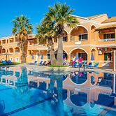 Lagoon Hotel & Apartments