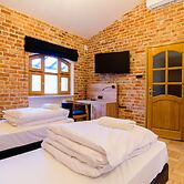 Lord Jack Apartments