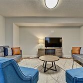 Spacious 6BR/3BA House w/ Parking! Sleeps 20!