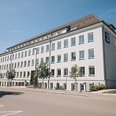 Coffee Fellows Hotel & Longstay