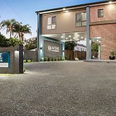 Avenue Motel Apartments