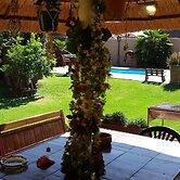 Casa Villa Guest House Carletonville