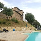 Room in Holiday House - Double Twin Room With Balcony Pool View