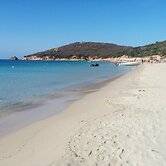 Room in Guest Room - S'olivariu Village Affittacamere - King Room With