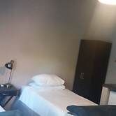 Room-homely Room in Peaceful and Comfort