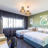 Nightcap at Commercial Hotel