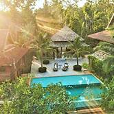 Royal Train Garden Resort