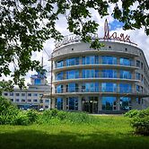 Hotel Mayak - Om Building