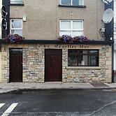 The Reveller Lodgings