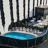 Ibis Lunel Petite Camargue