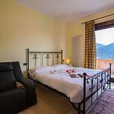 Villa Isola Verde (Main Villa)