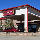 Giles Hotel Inn & Suites