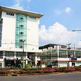 V Verve Service Apartment Hotel